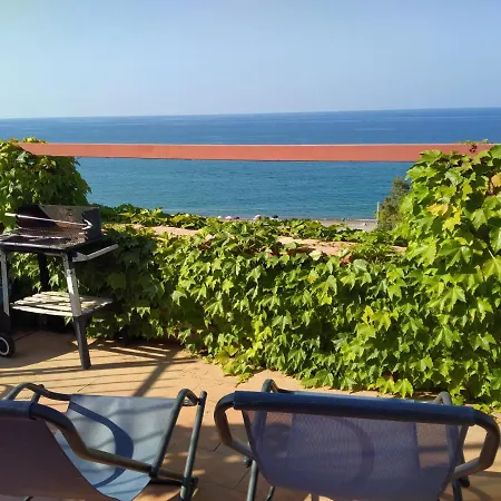 The Pergola By The Sea Villa *