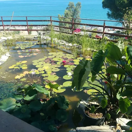 Villa The Pergola By The Sea *